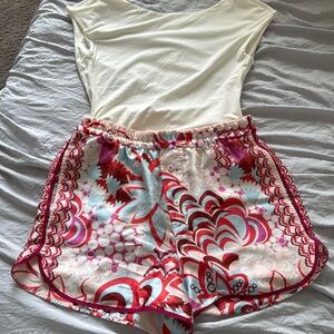 Zara Shorts - Print - M